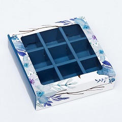 Коробка на 9 конфет с окном Голубые цветы 14.5 х 14.5 х 3.5 см